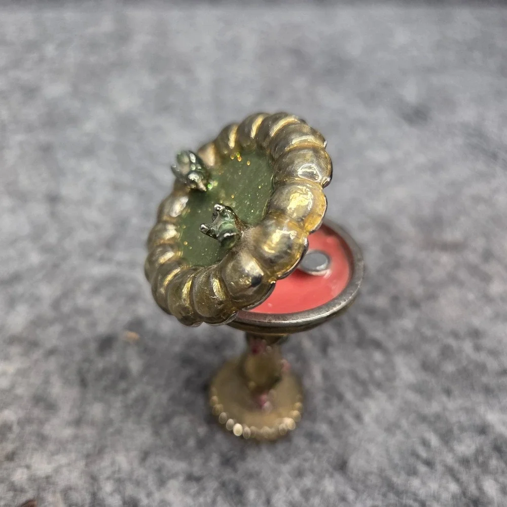Rare Vintage Minature MONET BIRD BATH Hinged Enameled Trinket Box Good Shape